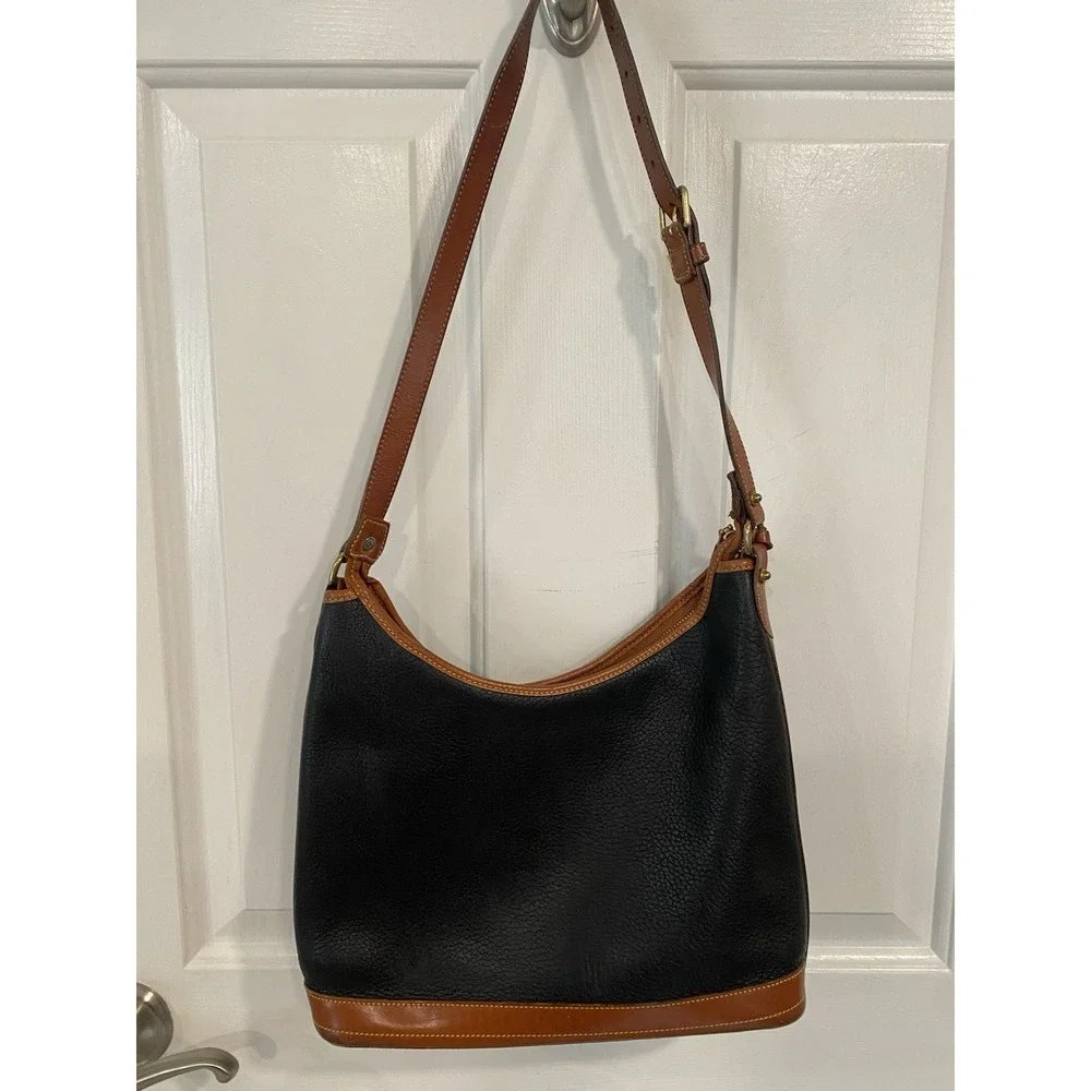 Vintage Dooney & Bourke Classic All Weather Shoulder Hobo Bag Brown Trim GUC
